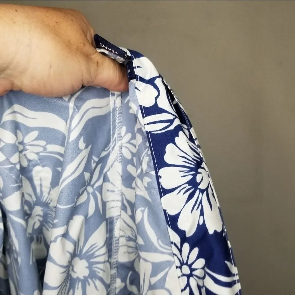 Tommy Jeans board shorts floral/blue size small